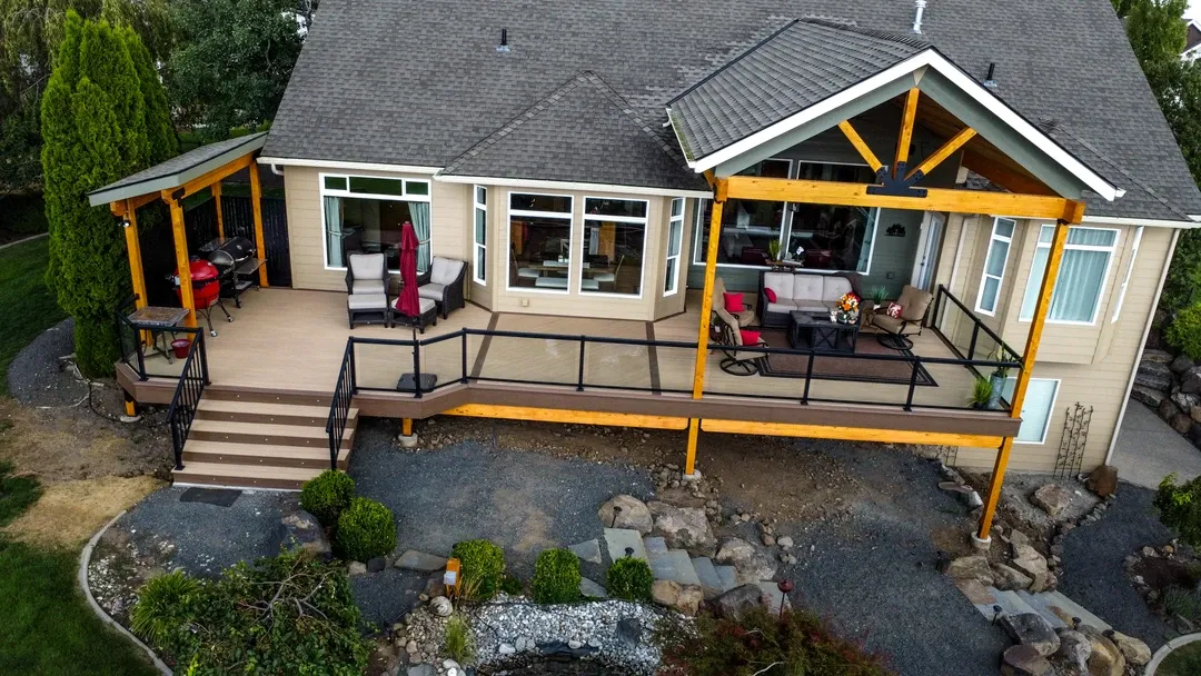 Completed deck project by Dynamic Decks, Spokane region